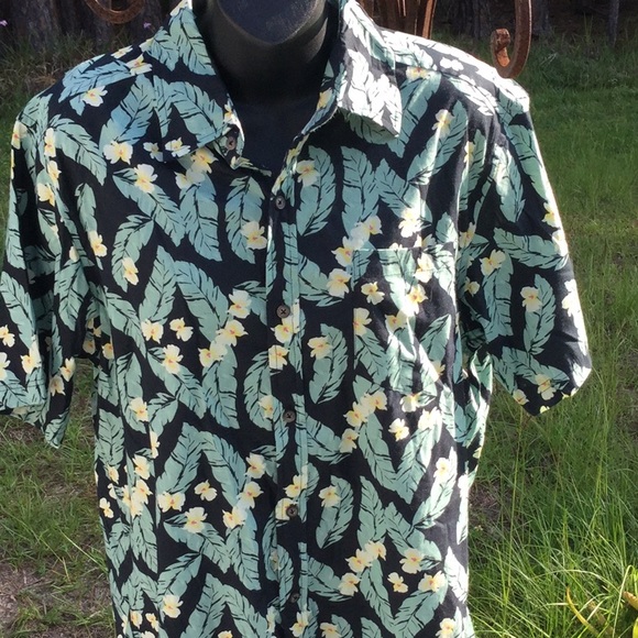 🌴NWOT Cool Mens Fun Unisex Hawaiian Style Shirt Size Med Wardrobe Must Have 🌴 - Picture 9 of 12